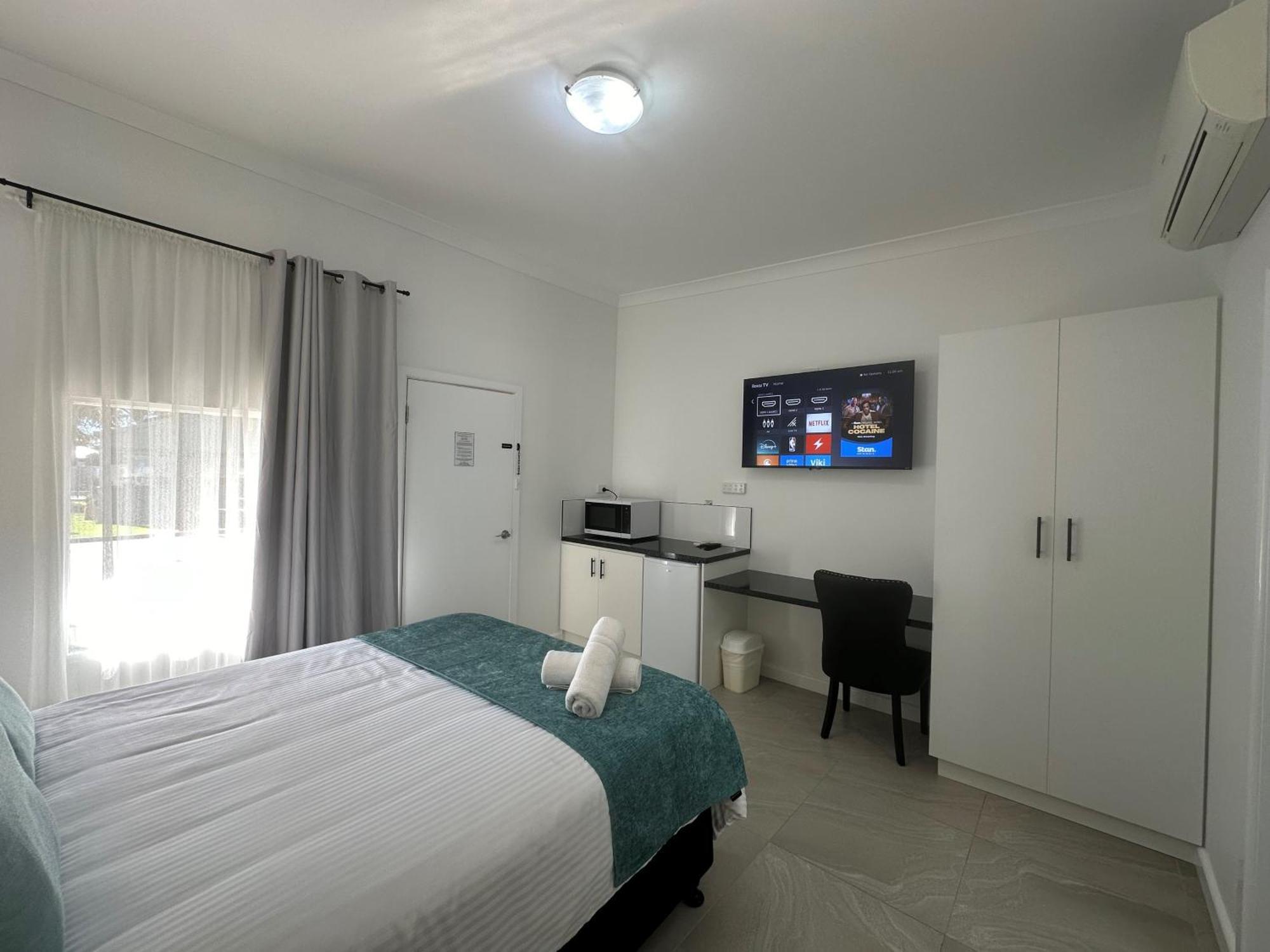 Mia Motel Griffith Exteriör bild