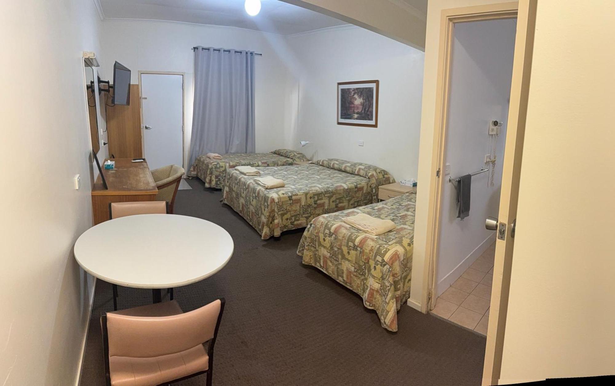 Mia Motel Griffith Exteriör bild